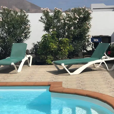 Casa Blanca Villa Arrecife